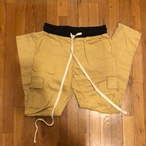 MNML Cargo Pants